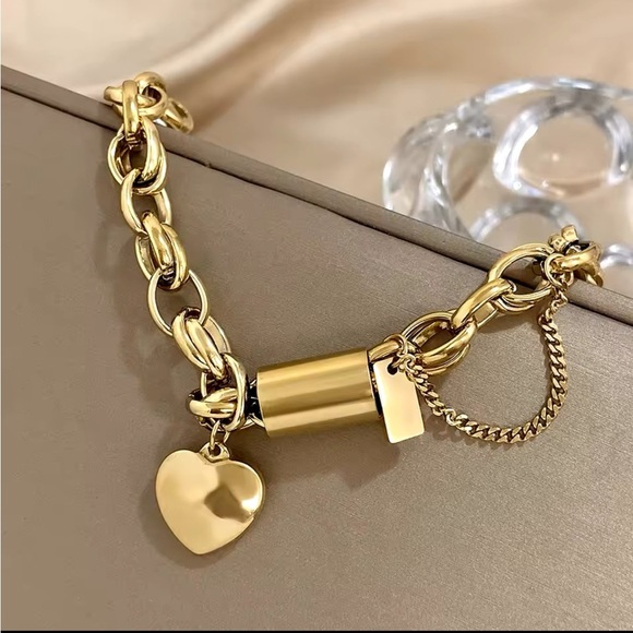 New Chunky Gold Heart Lock Charm Bracelet - Adjustable Gold Chain Bracelet - Picture 4 of 7